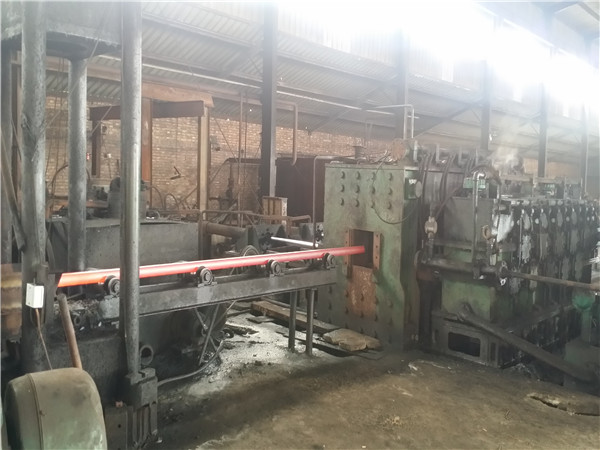 無縫管生產車間